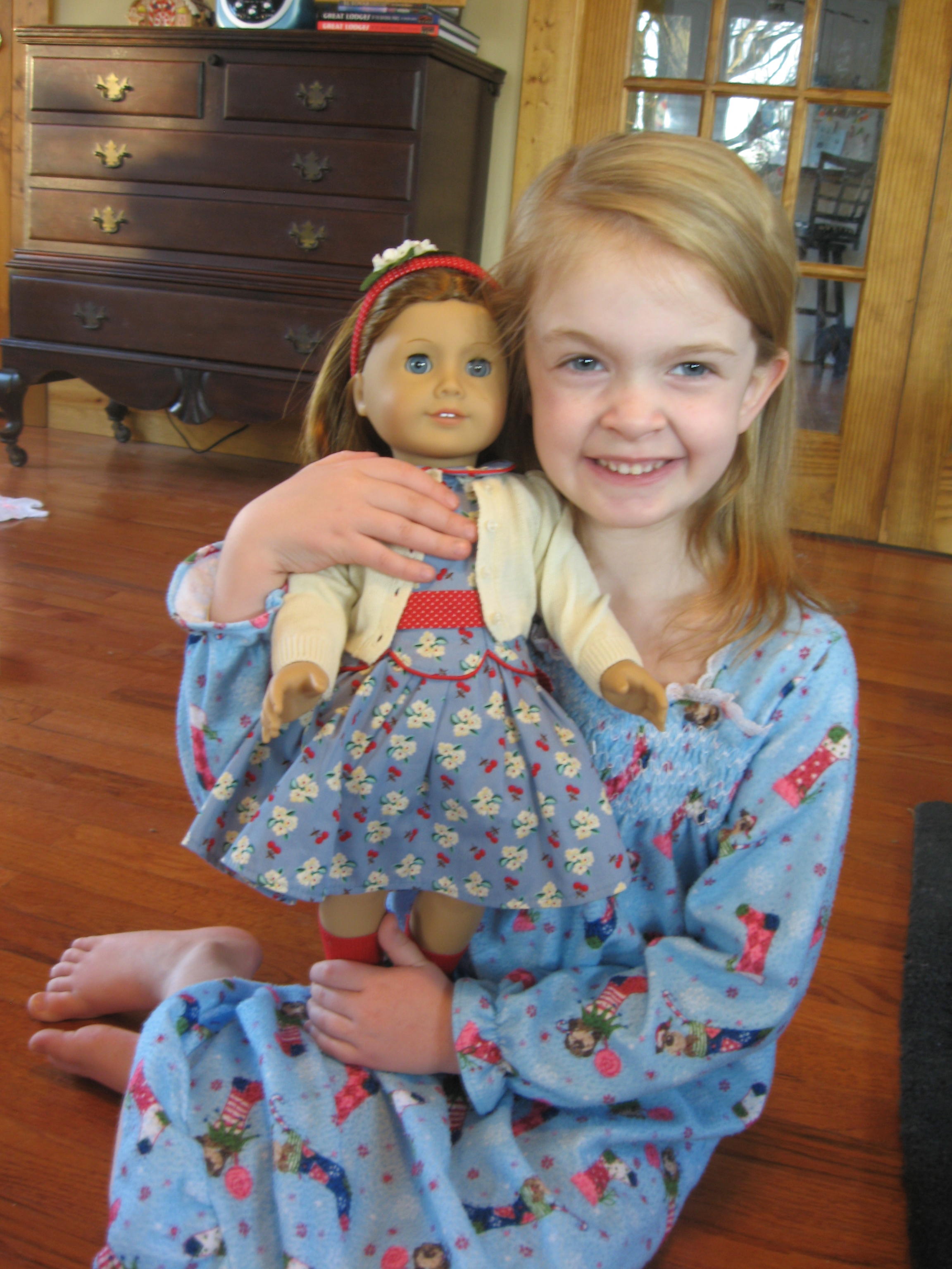 2008_12_25 Christmas Jane and Emily.jpg